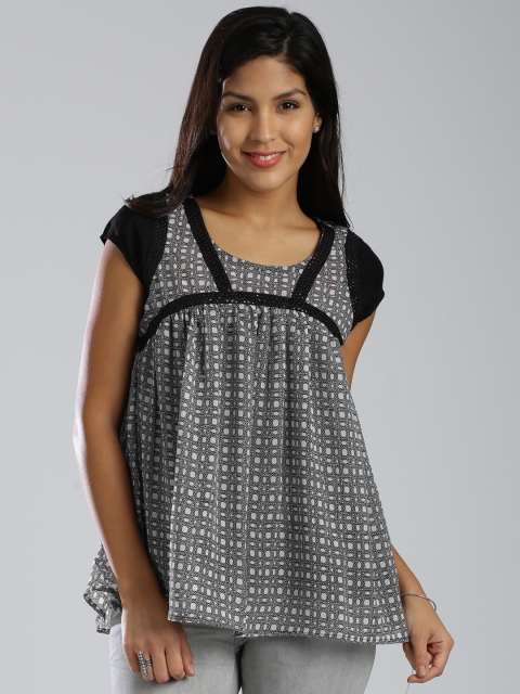 

IMARA Fusion by Black & White Printed Polyester Top