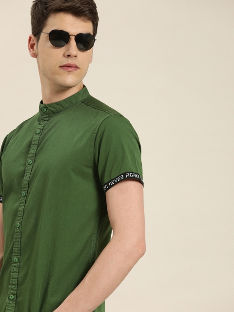 

Moda Rapido Men Green Slim Fit Solid Casual Shirt