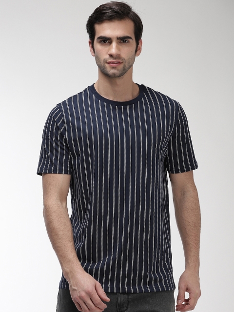 

Marks & Spencer Men Navy Blue & White Striped Round Neck T-shirt