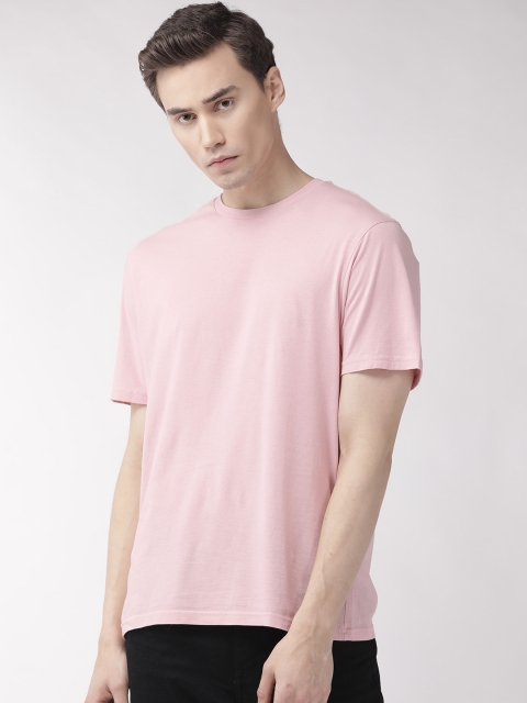 

Marks & Spencer Men Pink Solid Round Neck T-shirt