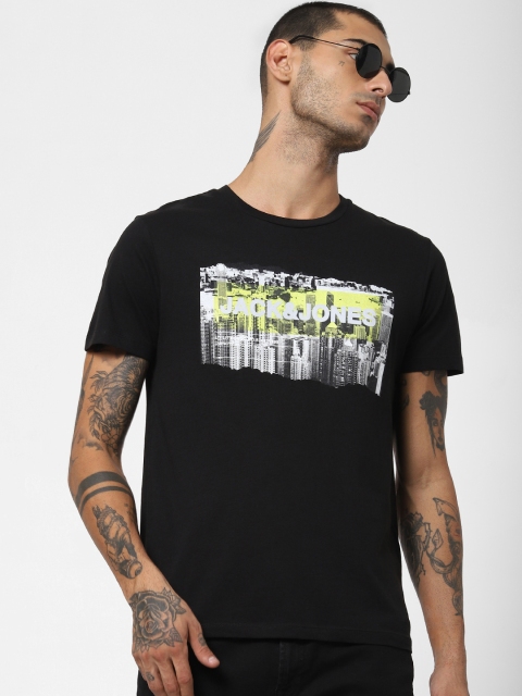 

Jack Jones Men Black White Slim Fit Printed Round Neck Pure Cotton T-shirt