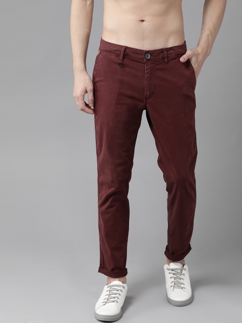 

Roadster Men Burgundy Regular Slim Fit Solid Trousers