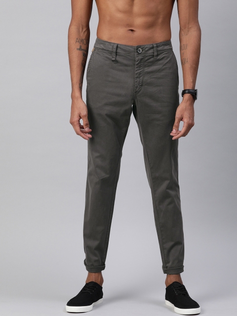 

Roadster Men Charcoal Grey Regular Fit Solid Chinos