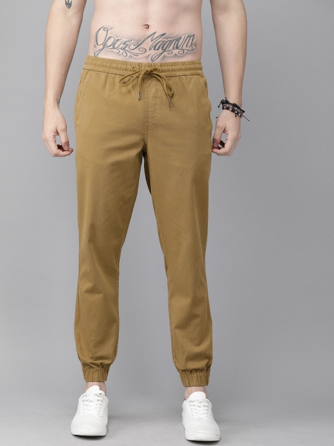 

Roadster Men Khaki Regular Fit Solid Joggers