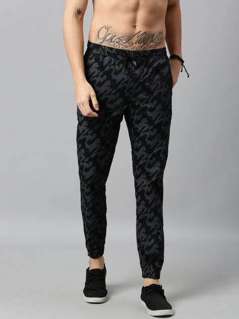 

Roadster Men Black & Grey Regular Fit Camouflage Printed Joggers