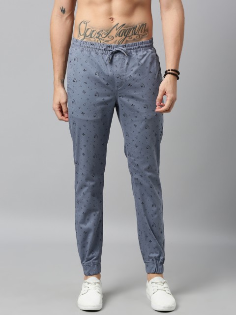 

Roadster Men Blue Carrot Fit Mid-Rise Clean Look Jeans