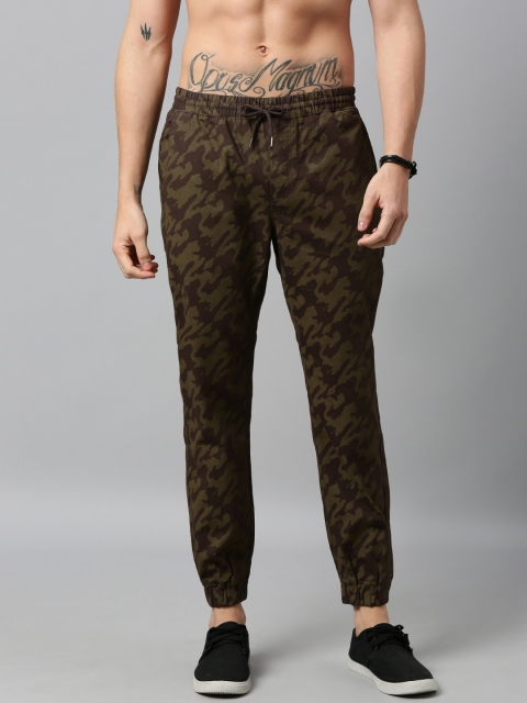 

Roadster Men Brown & Olive Green Regular Fit Camouflage Printed Joggers