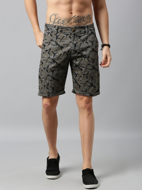 

Roadster Men Olive Green & Black Printed Regular Fit Chino Shorts