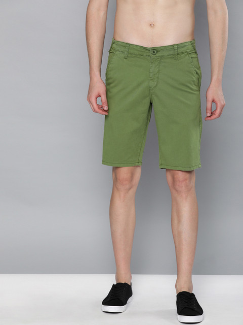 

HERE&NOW Men Olive Green Solid Slim Fit Chino Shorts