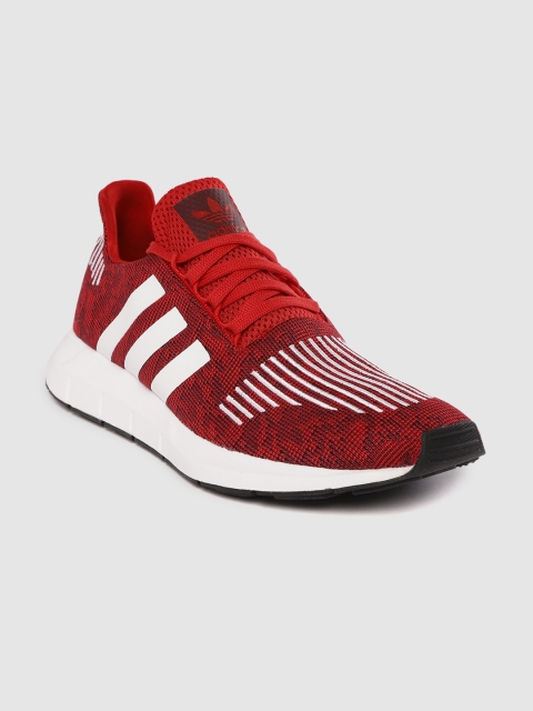 

ADIDAS Originals Men Maroon & White Woven Design Swift Run Sneakers