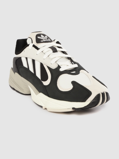 

ADIDAS Originals Men Black & Off White Colourblocked Yung-1 Sneakers