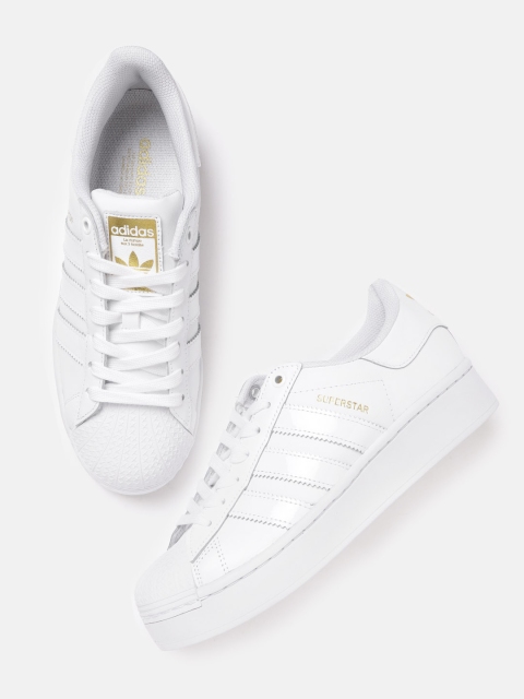 

ADIDAS Originals Women White Superstar Bold Textured Detail Flatform Sneakers