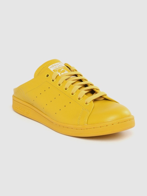 

ADIDAS Originals Men Mustard Yellow Solid Leather Stan Smith Mule Sneakers