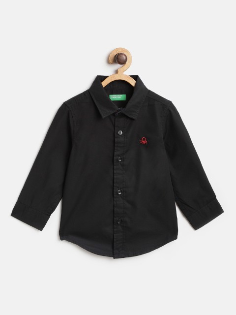 

United Colors of Benetton Boys Black Regular Fit Solid Casual Shirt