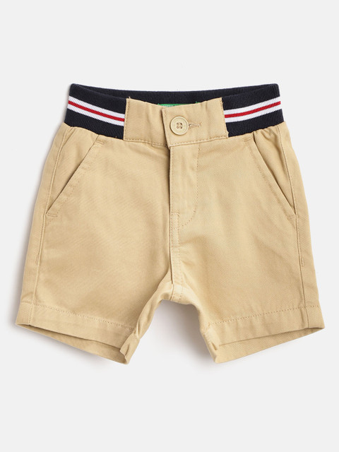 

United Colors of Benetton Boys Beige Solid Regular Fit Regular Shorts