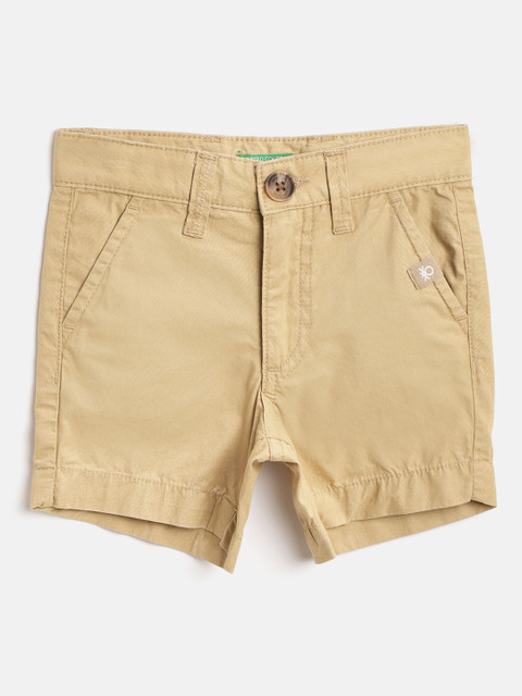 

United Colors of Benetton Boys Beige Solid Regular Fit Regular Shorts