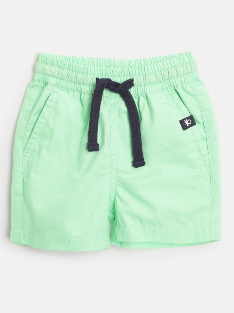 

United Colors of Benetton Boys Green Solid Regular Fit Shorts