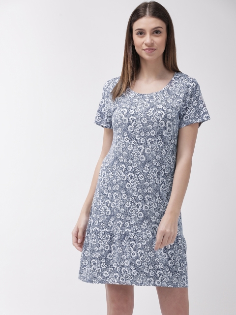 

Marks & Spencer Blue & White Printed Nightdress