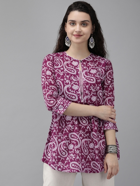 

Rain & Rainbow Women Magenta & White Printed Pure Cotton Straight Kurti