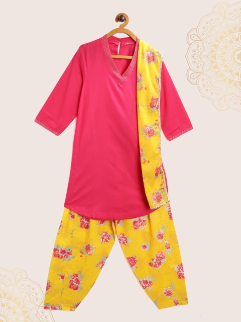 

Biba Girls Pink & Yellow Pure Cotton Solid Kurta with Floral Print Salwar & Dupatta