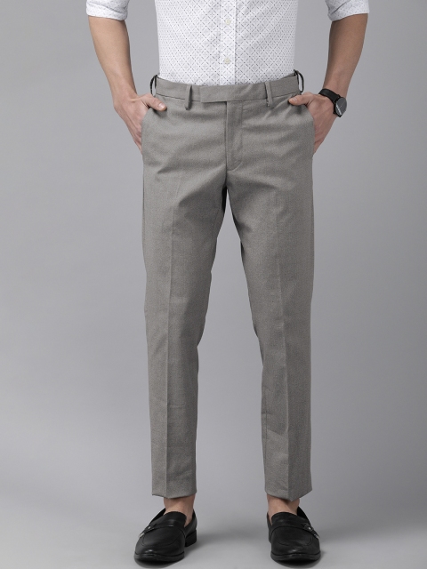 

U.S. Polo Assn. Men Grey Slim Fit Solid Regular Trousers