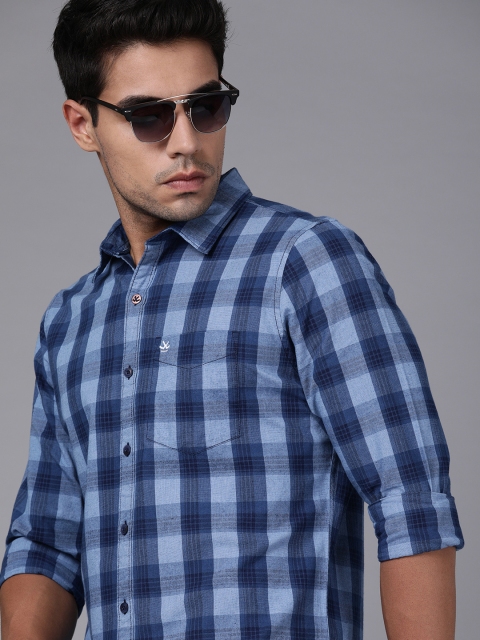 

WROGN Men Blue Slim Fit Checked Casual Shirt