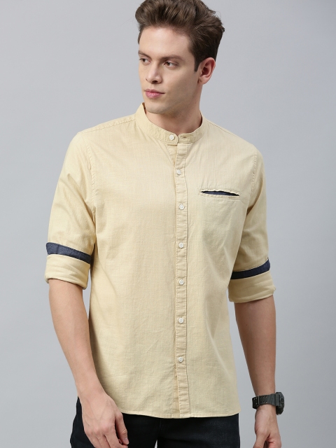 

WROGN Men Beige Slim Fit Solid Casual Shirt