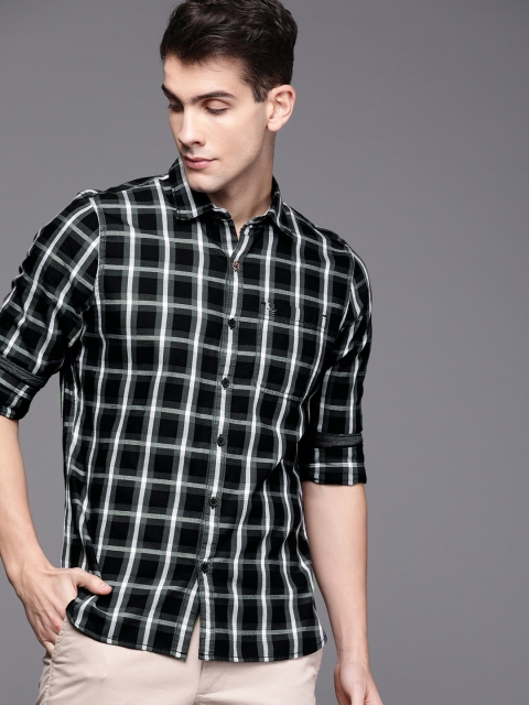 

WROGN Men Black & White Slim Fit Checked Casual Shirt