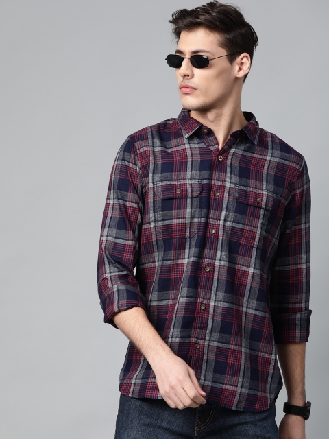 

WROGN Men Navy Blue & Rust Red Slim Fit Checked Casual Shirt