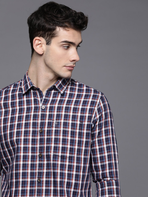 

WROGN Men Navy Blue & Rust Red Slim Fit Checked Casual Shirt
