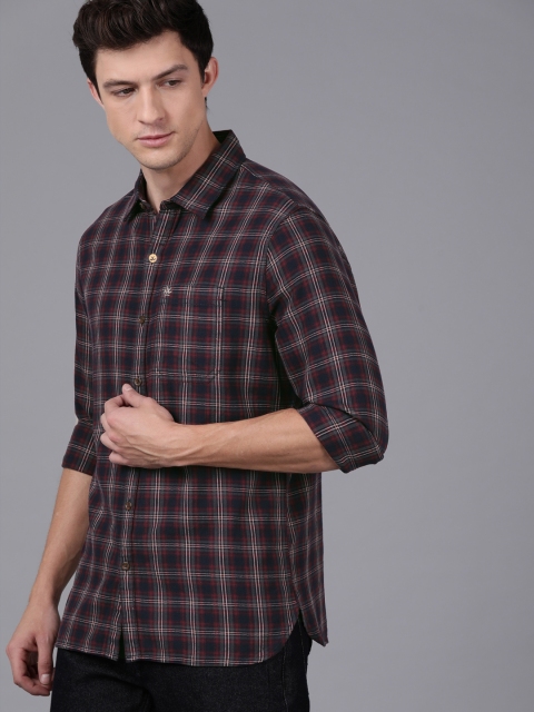 

WROGN Men Maroon & Beige Slim Fit Checked Casual Shirt
