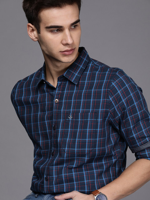 

WROGN Men Navy Blue & Red Slim Fit Checked Casual Shirt