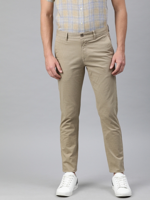 

U.S. Polo Assn. Men Khaki Austin Trim Fit Printed Regular Trousers