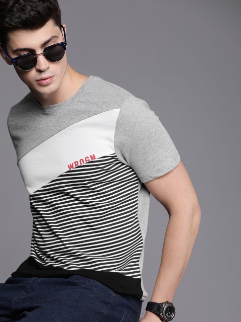 

WROGN Men Grey Melange & White Slim Fit Colourblocked Round Neck T-shirt