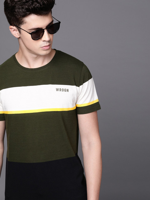 

WROGN Men Olive Green & Off-White Colourblocked Slim Fit Round Neck T-shirt