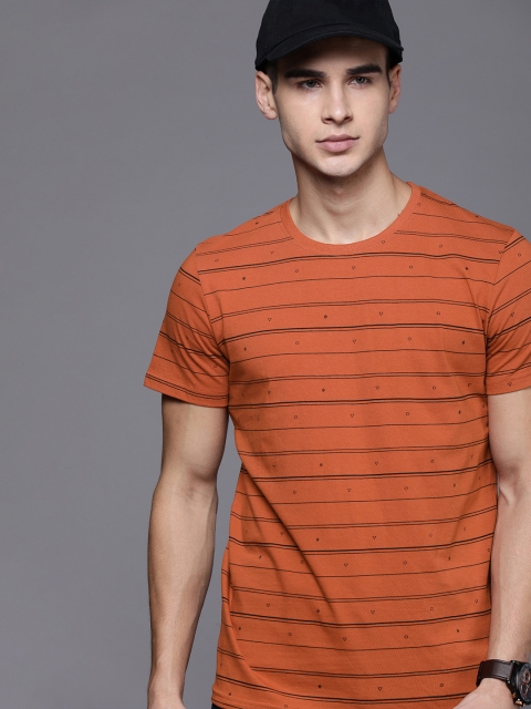 

WROGN Men Orange & Black Slim Fit Striped Round Neck T-shirt