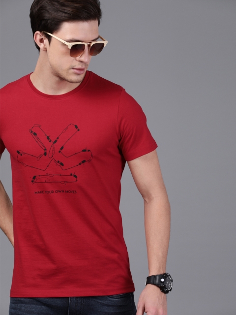 Men Red Printed Round Neck T-shirt