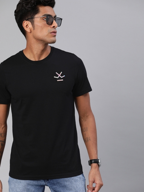 

WROGN Men Black Printed Round Neck T-shirt