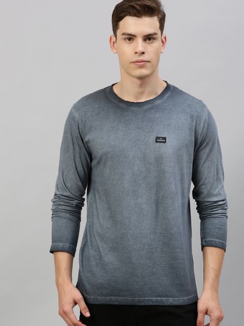 

WROGN Men Blue Solid Slim Fit Round Neck T-shirt