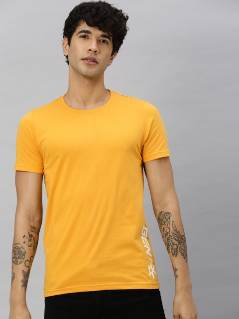 

WROGN Men Mustard Yellow Solid Round Neck T-shirt With Printed Detail
