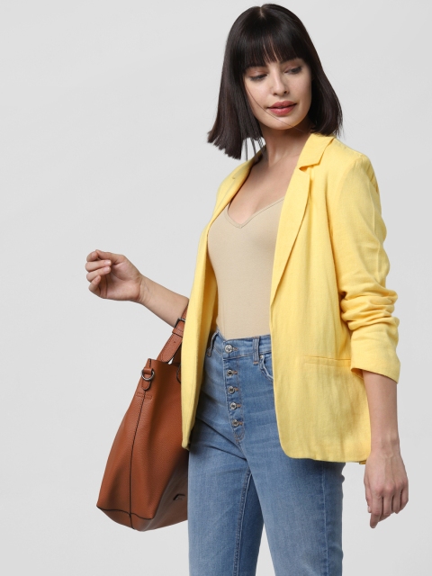 

Vero Moda Women Yellow Solid Front Open Casual Blazer