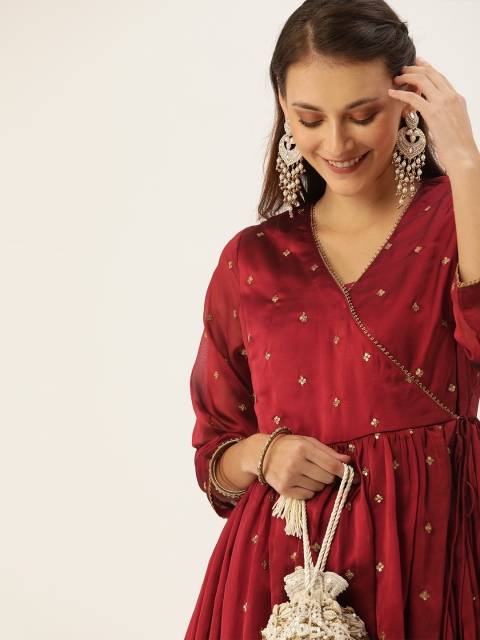 

House of Pataudi Women Maroon & Gold-Toned Embroidered Layered Kurta with Palazzos