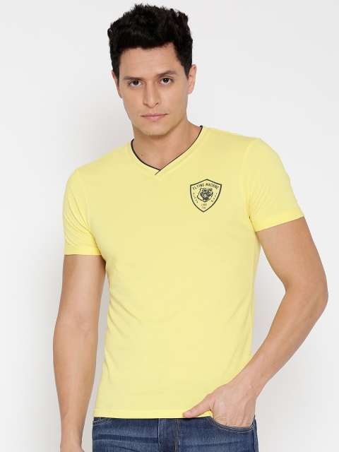 

Flying Machine Yellow Pure Cotton T-shirt