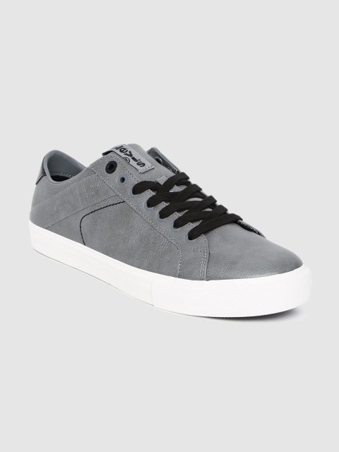 

Levis Men Grey Solid Woodward Sneakers