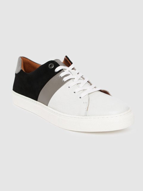 

Levis Men White & Black Colourblocked Leather Sneakers