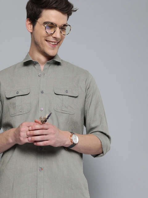 

Mast & Harbour Men Grey Regular Fit Solid Casual Linen Shirt