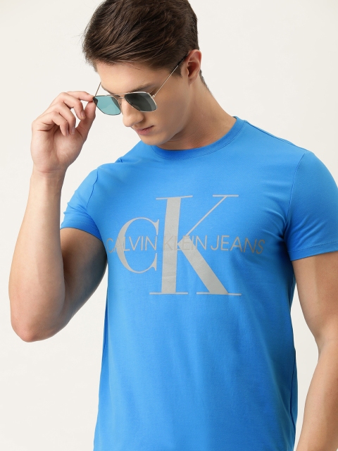 

Calvin Klein Jeans Men Blue Printed Round Neck T-shirt