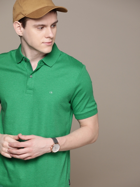 

Calvin Klein Jeans Men Green Slim Fit Solid Polo Collar T-shirt
