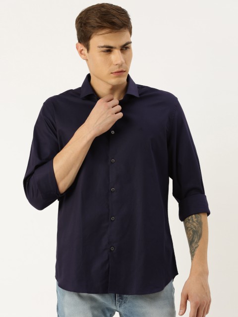 

Calvin Klein Jeans Men Navy Blue Slim Fit Solid Casual Shirt