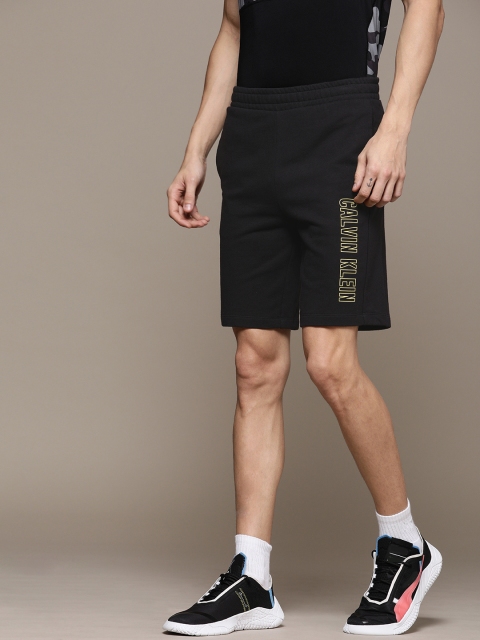 

Calvin Klein Jeans Men Black Solid Regular Fit Shorts